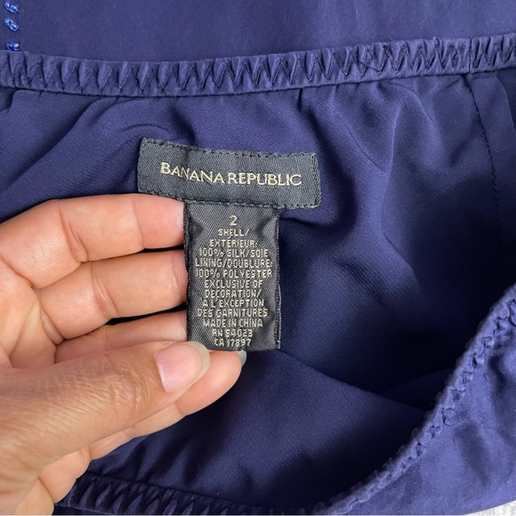 Banana Republic Women’s Navy Blue 100% Silk Skirt Size 2 - Picture 9 of 10